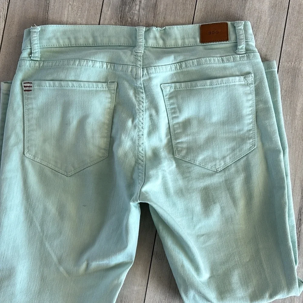 Urban Outfitters BDG mid rise twig grazer jeans size 30 aqua